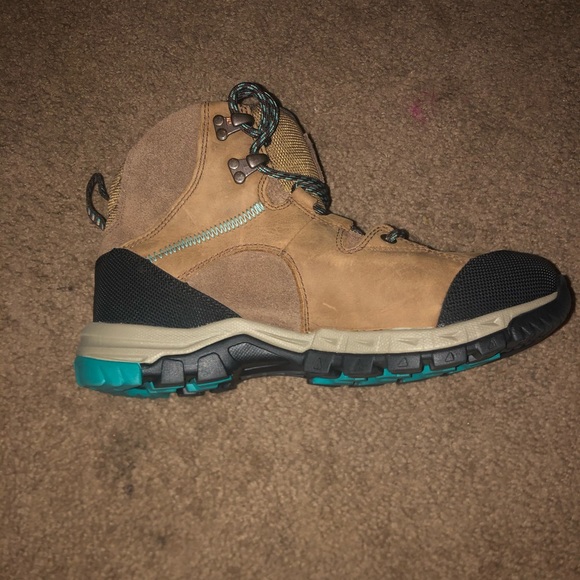 Women’s Ariat waterproof work boots - Picture 3 of 5